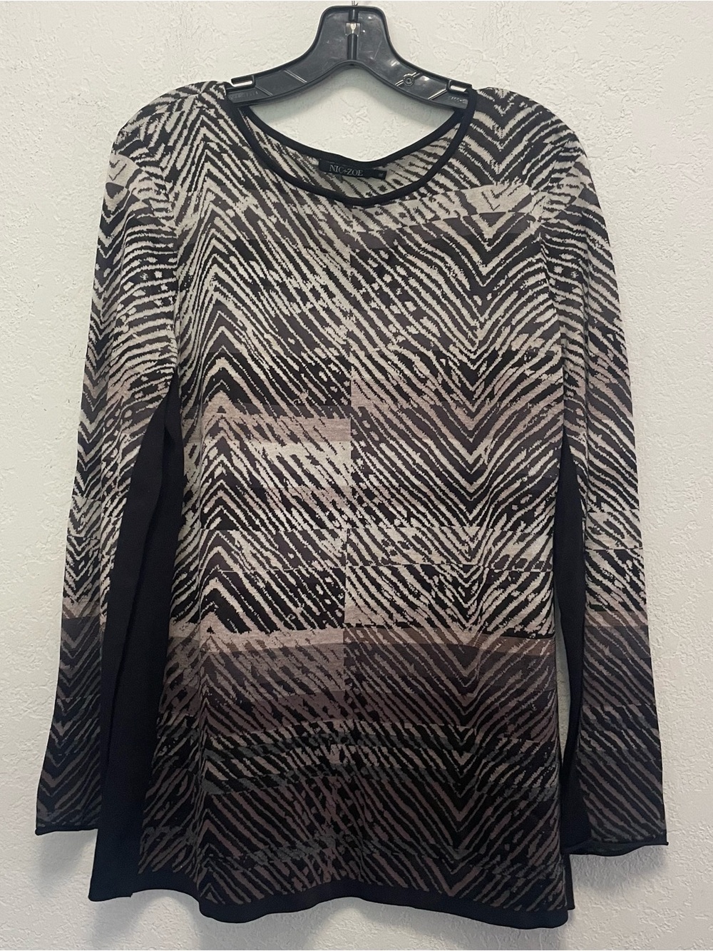 NIC+ZOE Knit Top Women XL Black Geometric Abstract Long Sleeve Scoop Neck Tunic